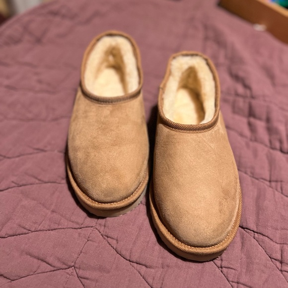 Ugg Since 1974 Halfie - Picture 3 of 5